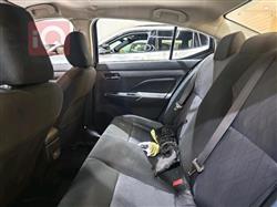 نیسان ڤێرسا